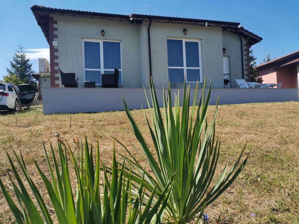 Villa Emine Banya  Exterior photo